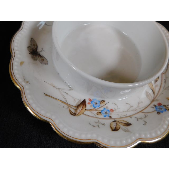 1970s White Unmarked Covered Cheese Dish For Sale In San Francisco - Image 6 of 6