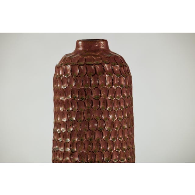 Tall Brown Ceramic Vase with Honeycomb Texture and Green Speckled Glaze For Sale - Image 10 of 18