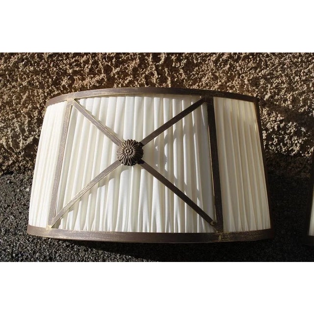 1970s Wall Lamps in Brass & Silk, Italy, 1970s, Set of 2 For Sale - Image 5 of 10