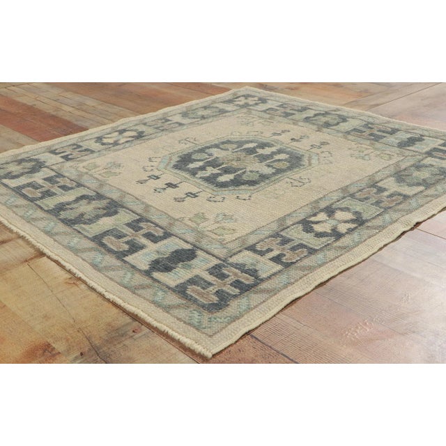 Turkish Oushak Square Accent Rug, 03'06 X 03'10 For Sale In Dallas - Image 6 of 9