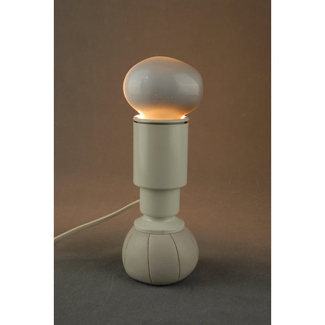 Metal First-Edition Model 600C Table Lamp by Gino Sarfatti for Arteluce, 1960s For Sale - Image 7 of 10