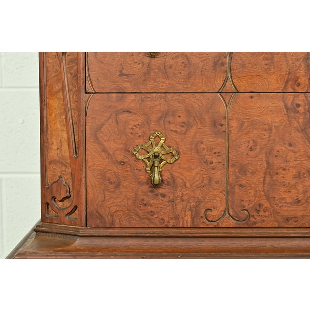 Berkey & Gay Style Antique Victorian Carved Walnut and Burl Wood Chest of Drawers | Circa 1930s For Sale - Image 10 of 15