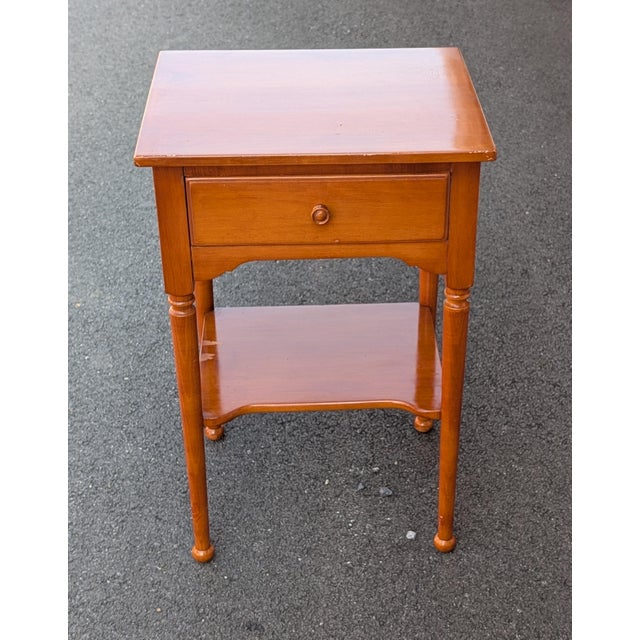 Mid-Century Whitney Furniture Maple Single Drawer Side Table For Sale - Image 9 of 9