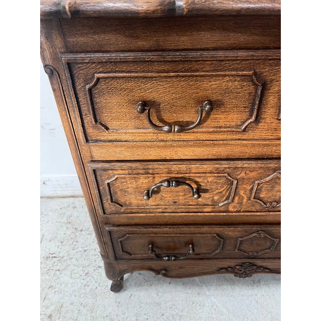 Regency Style Chest of Drawers in Carved Oak, 20th Century For Sale - Image 4 of 12