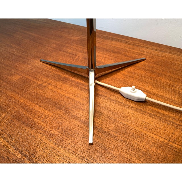 Mid-Century German Minimalist Tripod Table Lamp from Kaiser Leuchten, 1960s For Sale - Image 6 of 18