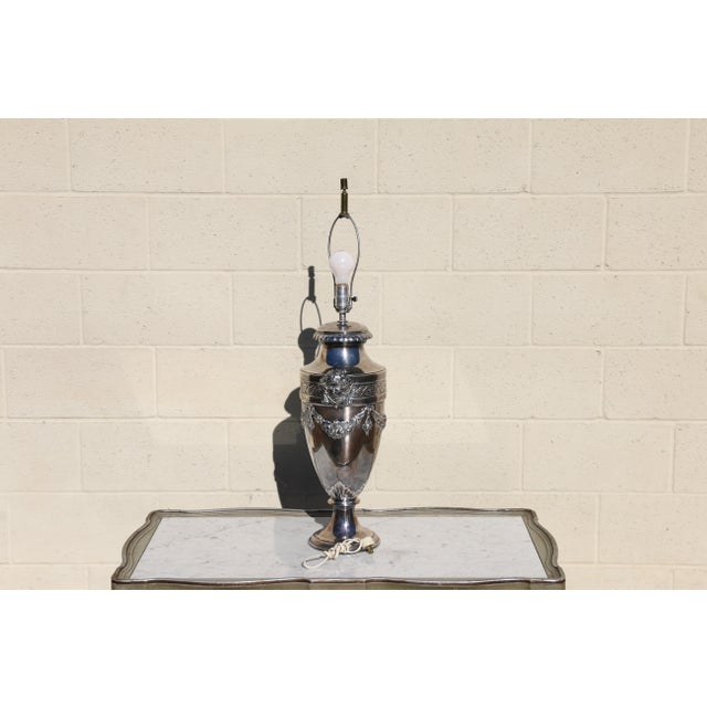 Vintage Neoclassical Silver-Plated Urn Table Lamp With Floral Garland For Sale - Image 12 of 18