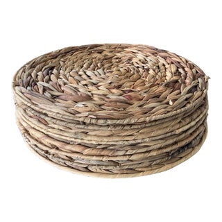 1980s Natural Round Woven Raffia Placemats - Set of 8 For Sale