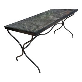 Example of Outdoor Cocktail Tables