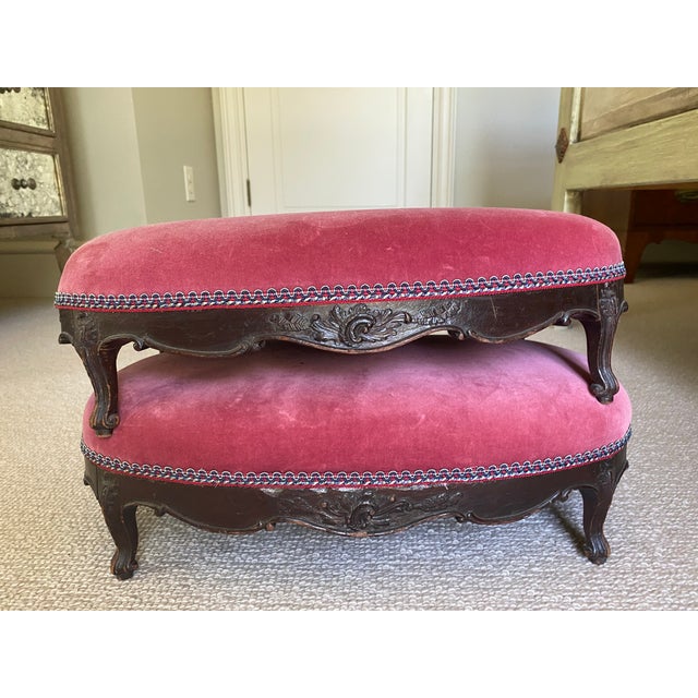 Early 20th Century Pair of French Louis XV Style Footstools For Sale In Raleigh - Image 6 of 9