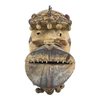 Early 20th Century Dan, Wee, Kran, Guerre Guere Mask For Sale