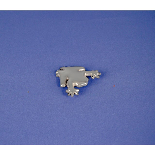 Handmade Silver Frog Brooch For Sale - Image 5 of 11