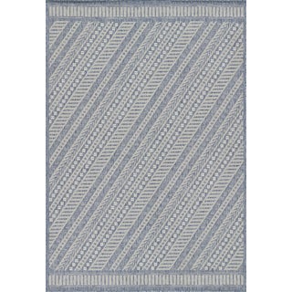 Momeni Contemporary Indoor/Outdoor Hampton Meadow Rug in Blue, 2' x 3' For Sale