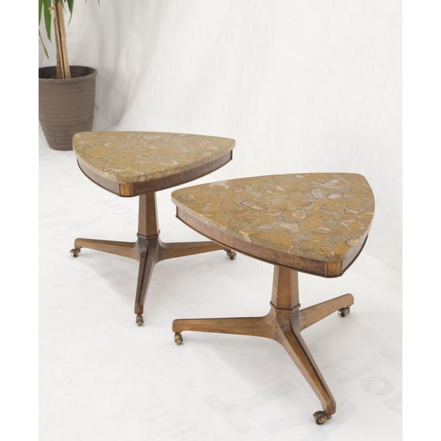 Pair Triangular Shape Marble Tops End Side Stands Lamp Tables Tomlinson Mint! For Sale - Image 6 of 15