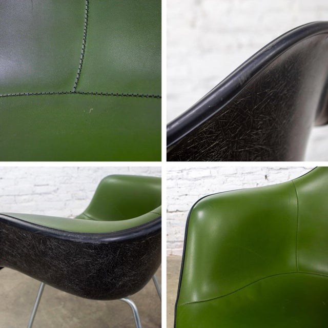 Herman Miller 1971 MCM Eames Herman Miller Molded Fiberglass Shell Armchair Upholstered Green Naugahyde Galvanized H Base For Sale - Image 4 of 18