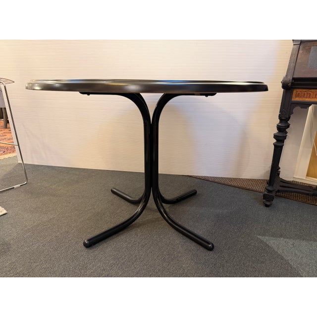 Stratifié Moule Dining Table For Sale - Image 4 of 12