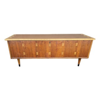 Lane Acclaim Cedar Trunk / Blanket / Hope Chest For Sale