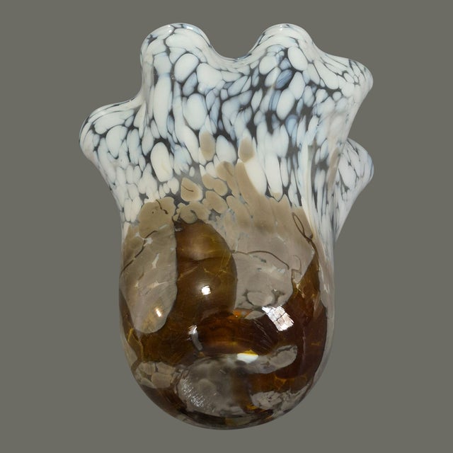 Late 20th Century Vintage Mid-Century-Modern Italian Art Glass Hand Blown Vase For Sale - Image 5 of 7