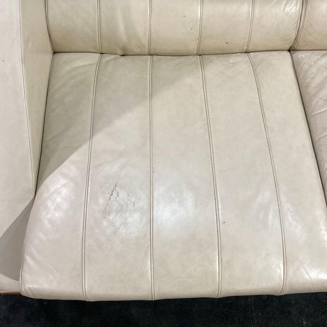 Animal Skin Giorgetti by Leon Krier Aries 3-Seat Modern Cream Leather Sofa With Wood Base For Sale - Image 7 of 10