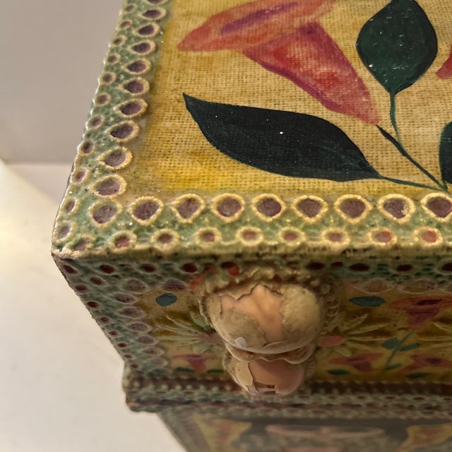 1980s Folk Art Figurative Storage Box For Sale - Image 12 of 12