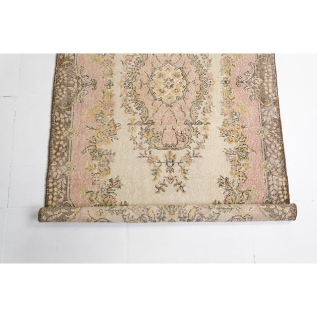 Faded Ivory Vintage Turkish Rug For Sale - Image 10 of 10