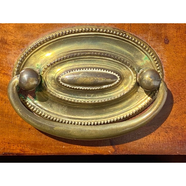 Antique Massachusetts Mahogany 2 Drawer Worktable / Nightstand For Sale In Boston - Image 6 of 12