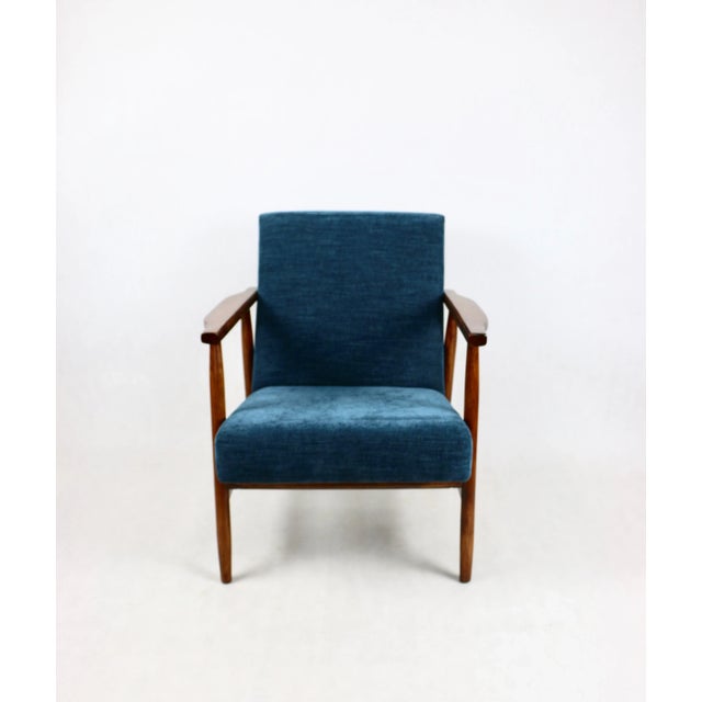 Vintage armchair from the 1970s in blue and navy, similar to Lis. This armchair, similar to the highly popular Lis model,...