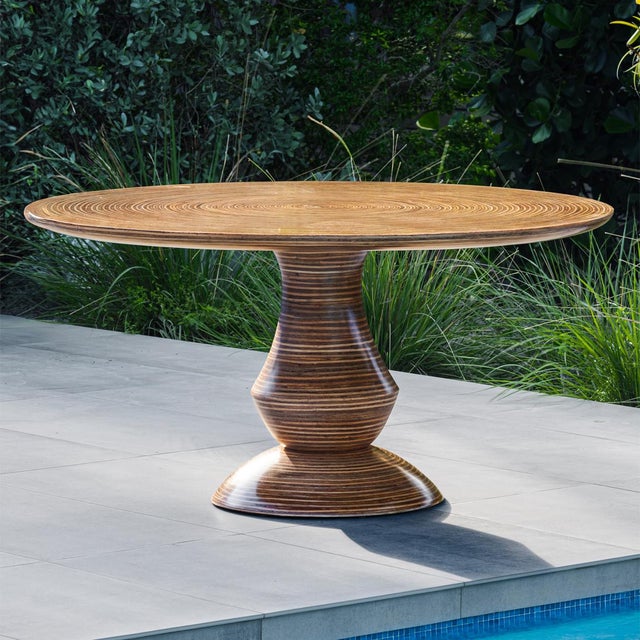The Showtime Rose Dining Table is a special piece that will give any eating area a unique vibe. The Showtime veneer is a...