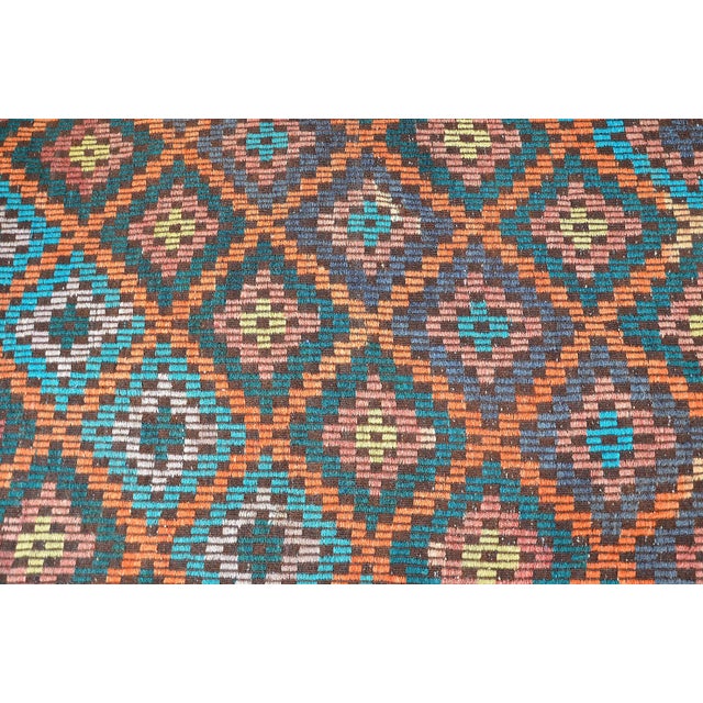 Textile 1960s Vintage Kilim Rug For Sale - Image 7 of 11