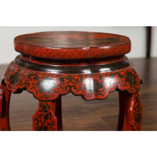 Chinese Ming Dynasty Style 1920s Red and Black Lacquered Drum Stool or Table For Sale - Image 12 of 12