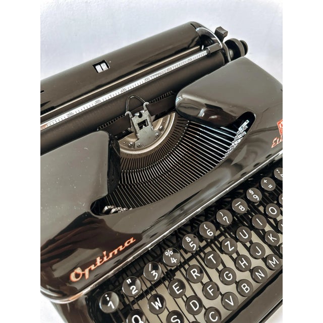 1950s Vintage Optima Elite Black Typewriter, 1950s For Sale - Image 5 of 18