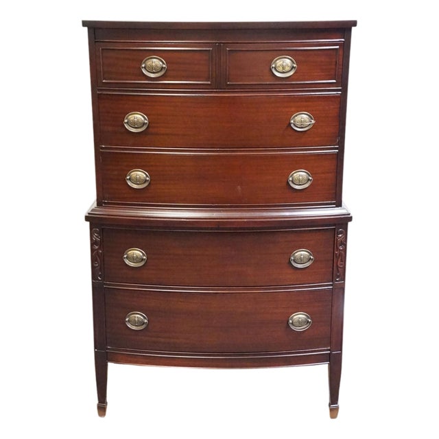 Vintage Antique Solid Mahogany Traditional Duncan Phyfe Style 34" Bow Front Chest on Chest For Sale