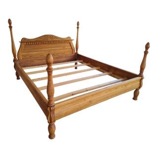Vintage Oakwood Interiors Traditional Solid Oak Cannonball Four Poster Bed For Sale