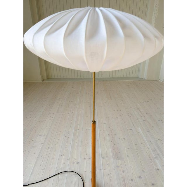 Bergboms Mid-Century Birch Wood and Brass Floor Lamp from Bergboms, Sweden, 1960s For Sale - Image 4 of 12