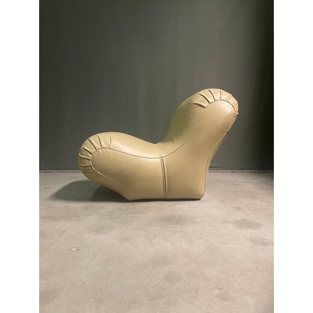 1970s Small Sculptural Lounge Chairs, France, 1970s, Set of 2 For Sale - Image 5 of 10