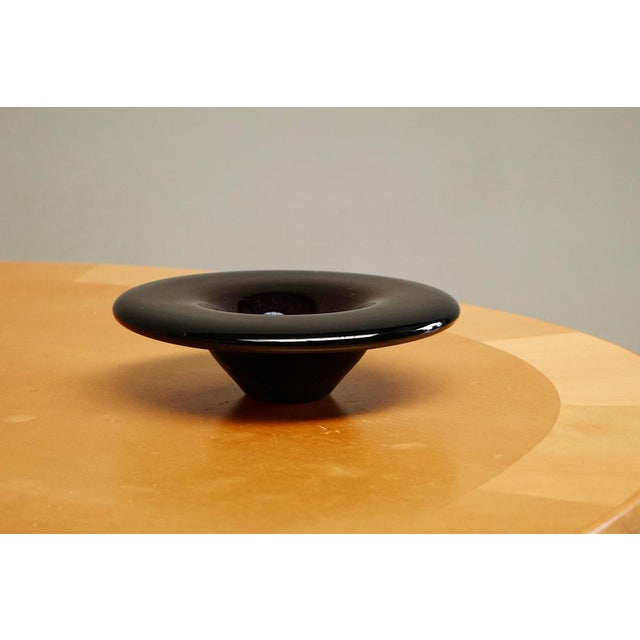 Marinke van Zandwijk Art Glass Bowl in Hand Blown Purple Glass, Leerdam, The Netherlands, 2003. A wonderful very deep dark...