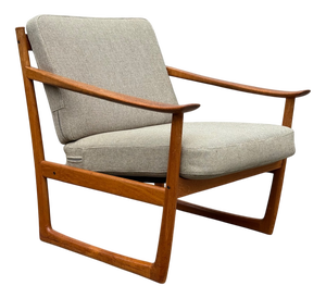 Mid-Century Modern Danish Model FD 130 Lounge Chair in Teak by Peter Hvidt & Orla Mølgaard for France & Son, 1960s