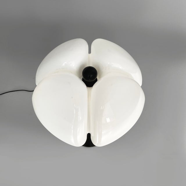 1970s Italian Modern Pipistrello Table Lamp by Gae Aulenti for Martinelli Luce, 1970s For Sale - Image 5 of 18