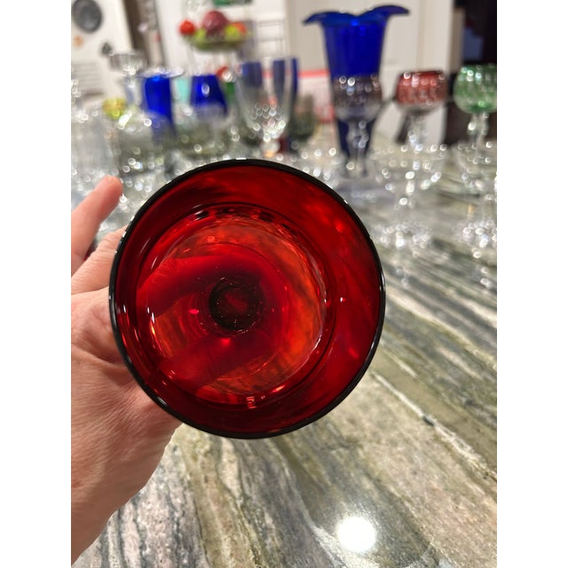 1970s Set of 4 Cristal D’arque French Made Deep Red Champagne Coupes and Dessert Glasses For Sale - Image 10 of 12