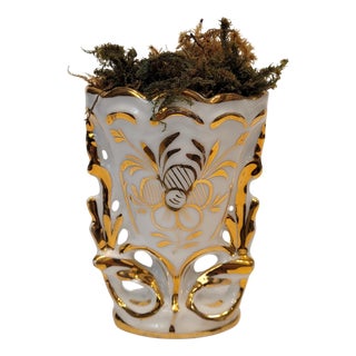 Porcelain Vase from Vieux Paris, France, 1930s For Sale