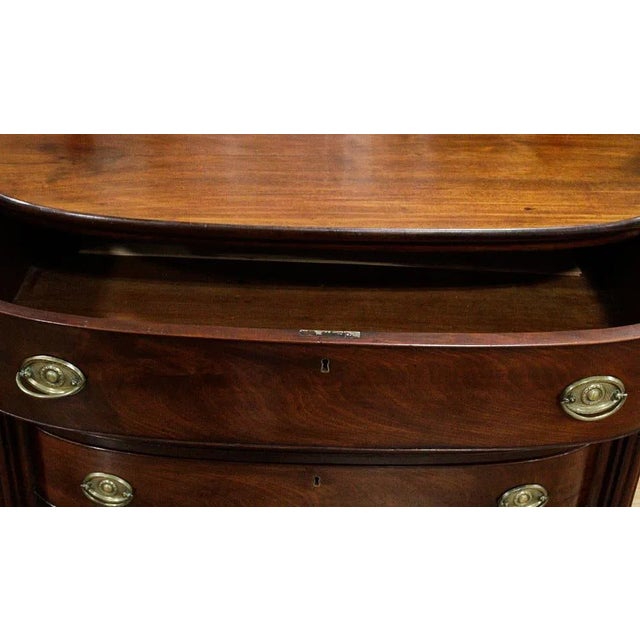 Early 19th Century Antique Early 1800s American Mahogany Chest of Drawers. For Sale - Image 5 of 11