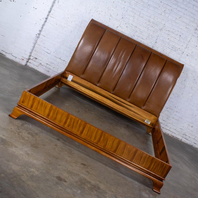 Late 20th Century Late 20th Century Neoclassic Revival Arbus King Sleigh Bed W/Leather Upholstered Headboard 6000 Series by Henredon For Sale - Image 5 of 18