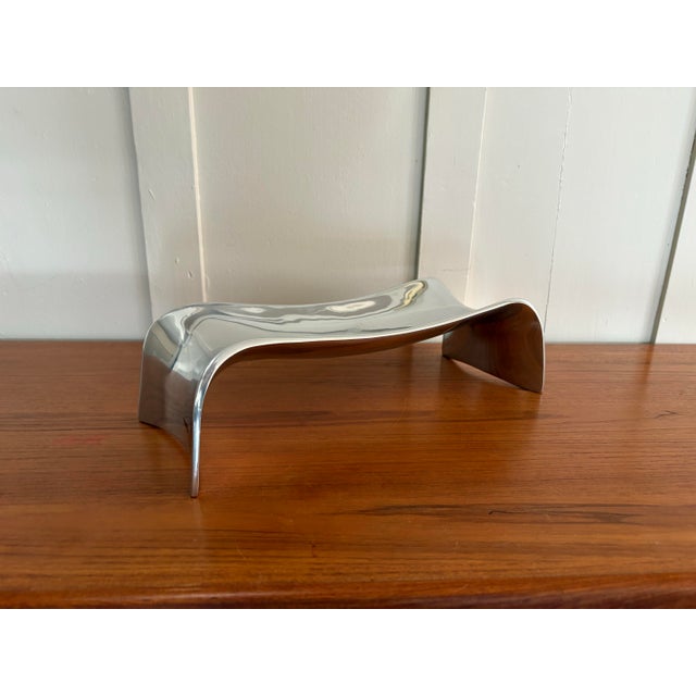 Contemporary Neil Cohen for Nambe Sculptural Silver-Tone Bench Tray, 2007 For Sale - Image 3 of 11