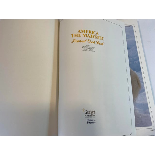 1980s 1981 “American the Majestic Pictorial Cookbook” For Sale - Image 5 of 11