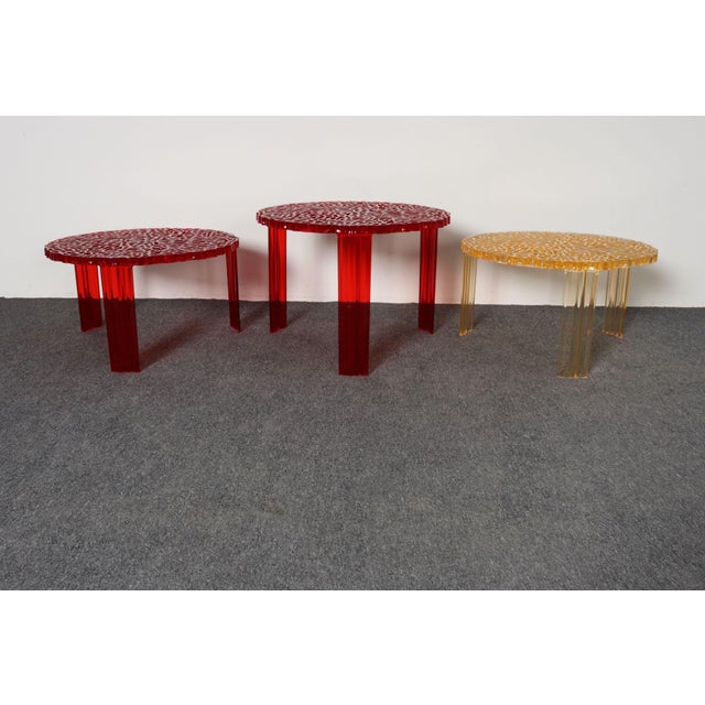 Kartell Set of Three Red and Gold Acrylic "T" Tables by Patricia Urquiola for Kartell For Sale - Image 4 of 18