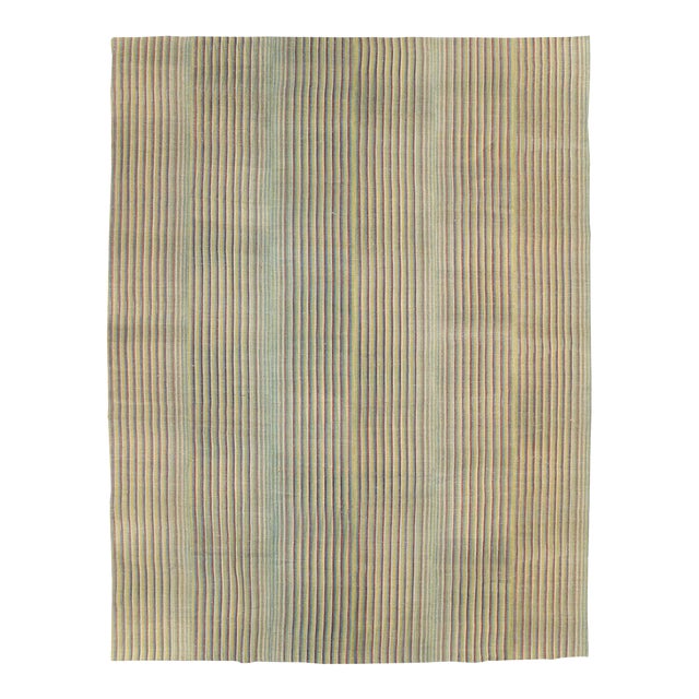 Galerie Shabab Collection Mid-20th Century, Handmade Turkish Flatweave Kilim Room Size Carpet For Sale