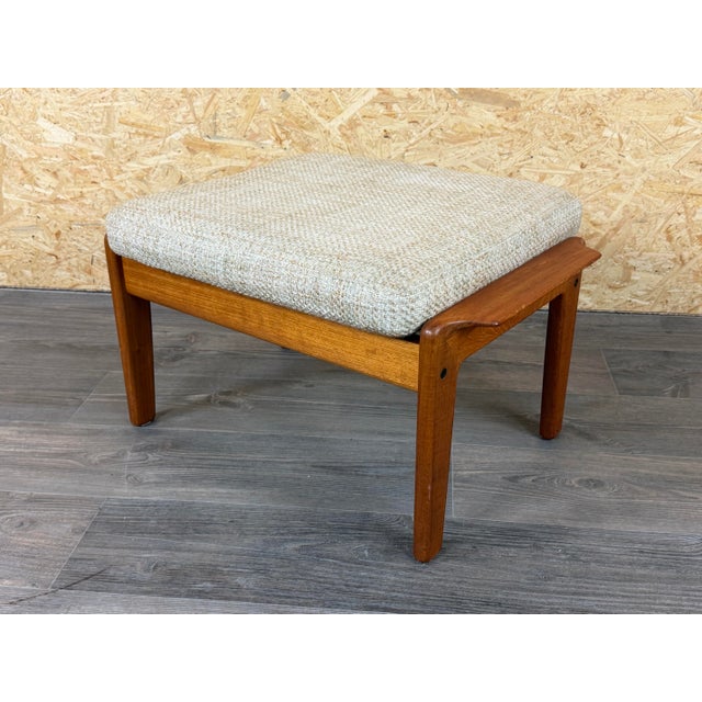1960s/70s Teak Ottoman by Arne Wahl Iversen for Komfort Denmark Item: Ottoman Manufacturer: Komfort Condition: Good -...