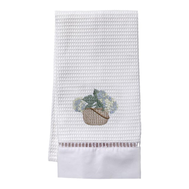 Cream Hydrangea Basket Guest Towel White Waffle Weave, Ladder Lace, Embroidered For Sale