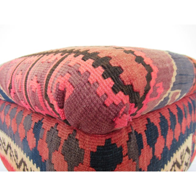 Vintage Turkish Kilim Footed Ottoman With Round Wood Turned Feet Made in Pakistan For Sale - Image 9 of 13
