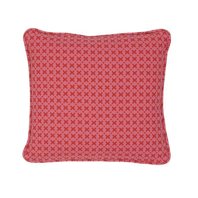 Schumacher Elias 16" Pillow in Red & Pink For Sale In New York - Image 6 of 6