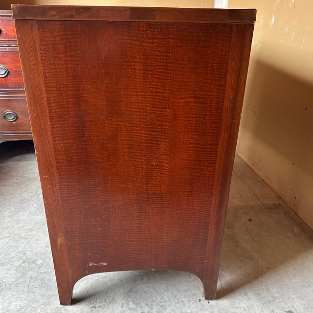 Mid-Century Modern Drexel Federal Style Transitional Mid 20th Century Dresser 4-Drawer For Sale - Image 3 of 12
